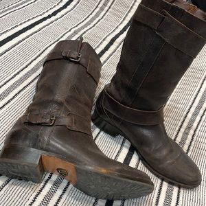 Ariat mid calf boot, great condition no box size 10B